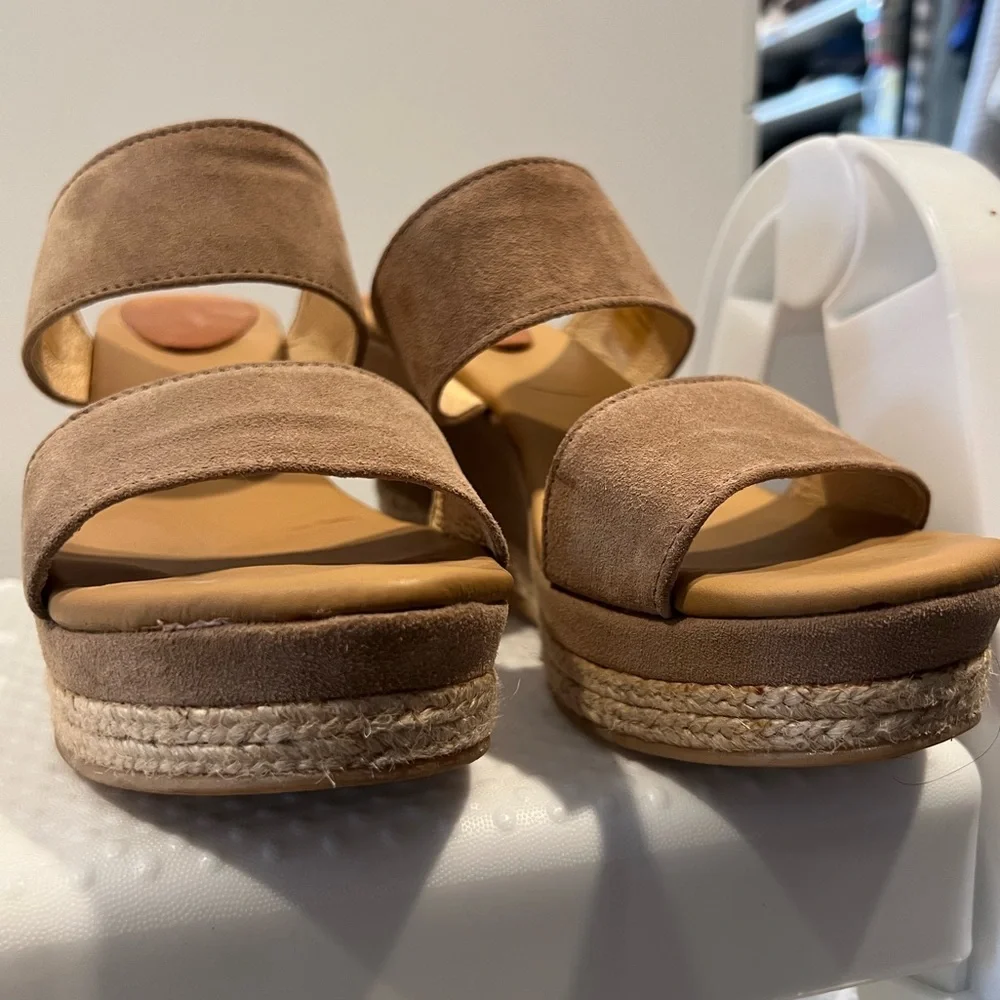 Matt Bernson 8 Icaria Platform Wedge Espadrilles in Tan Suede EUC Made In Spain